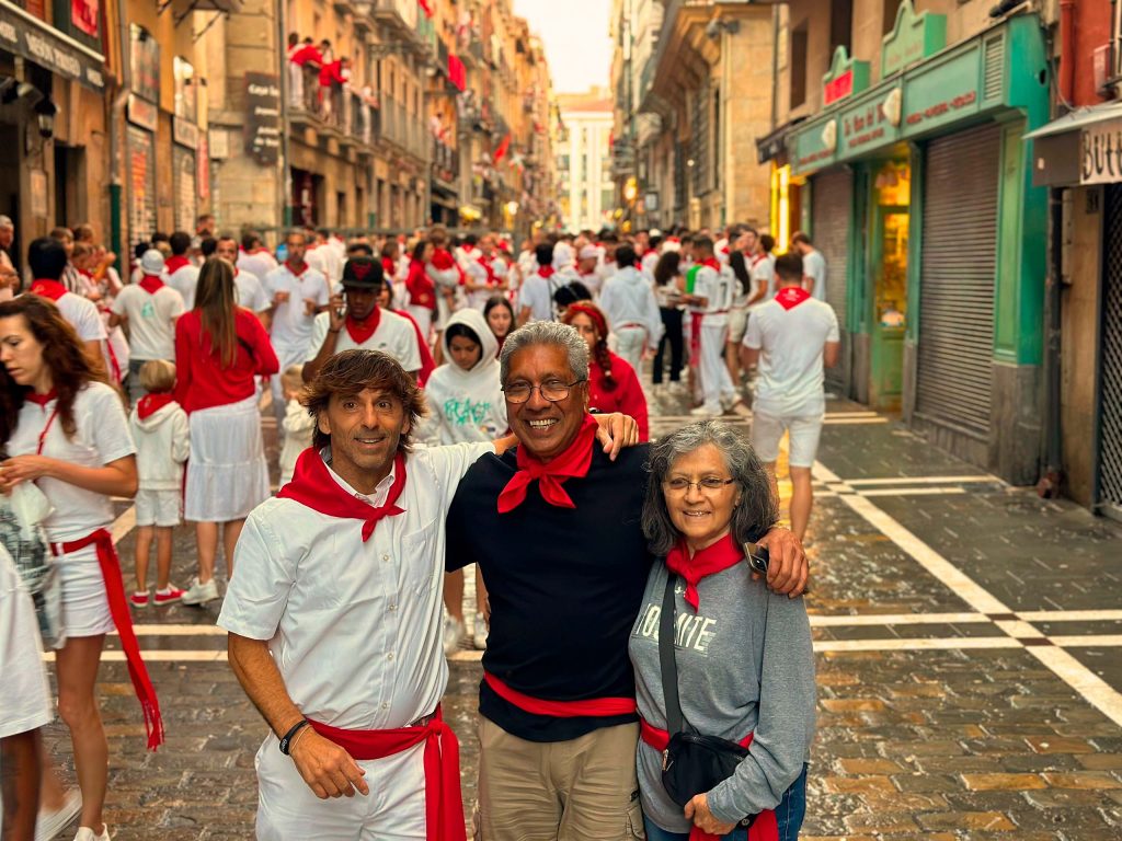 2.--SAN-FERMIN-CON-CLIENTES