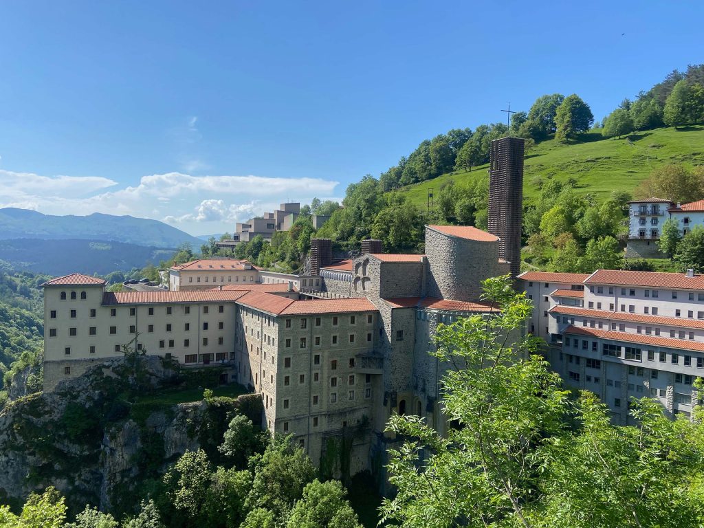 6.--SANTUARIO-DE-ARANZAZU