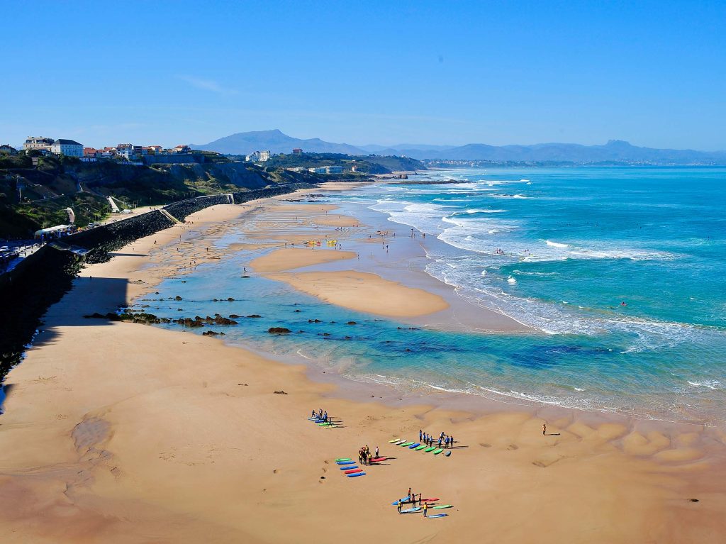 6.--BIARRITZ-COTE-DES-BASQUE
